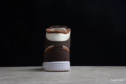 Hyperoad Brown Basalt 1 Oatmeal SE Jordan Mid 0824
